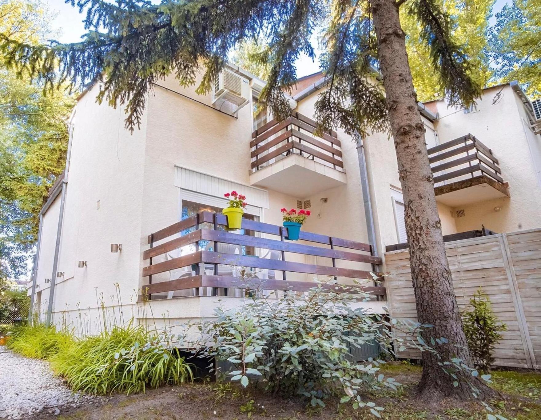 Nyaralo Apartman Siófok Esterno foto